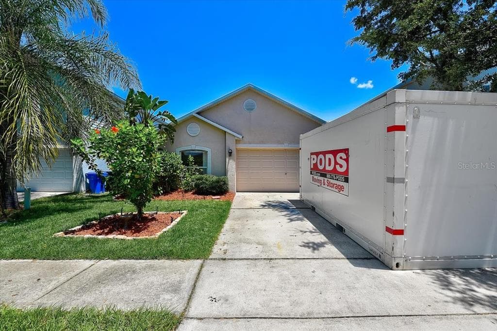 10507 OPUS DRIVE RIVERVIEW, FL 33579