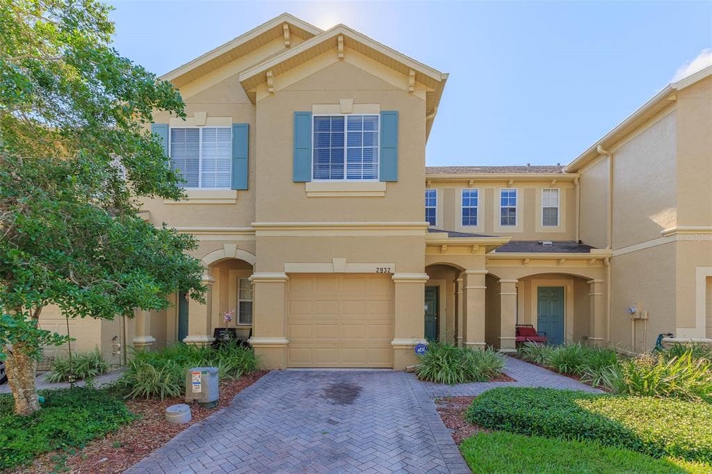 2932 GIRVAN DRIVE LAND O LAKES, FL 34638