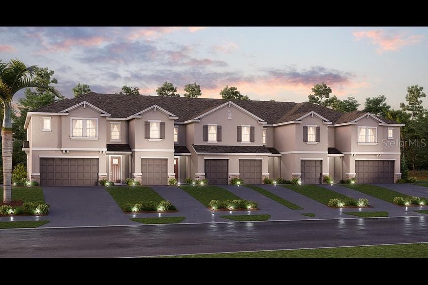 8061 ROLLING SHELL TRAIL WESLEY CHAPEL, FL 33545