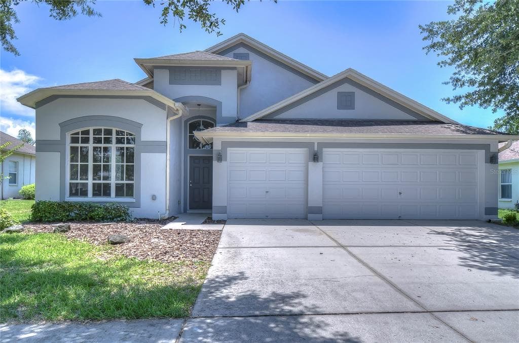 16143 BRIDGEDALE DRIVE LITHIA, FL 33547