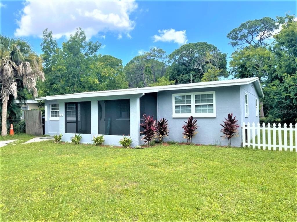 5641 94TH TERRACE N PINELLAS PARK, FL 33782