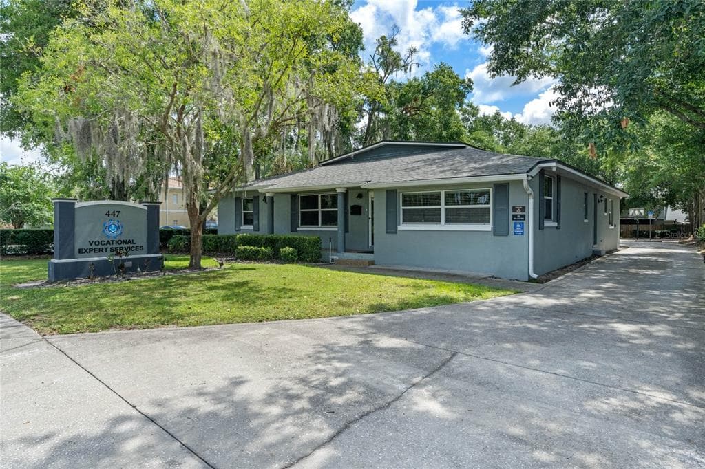 447 LAKE HOWELL ROAD MAITLAND, FL 32751