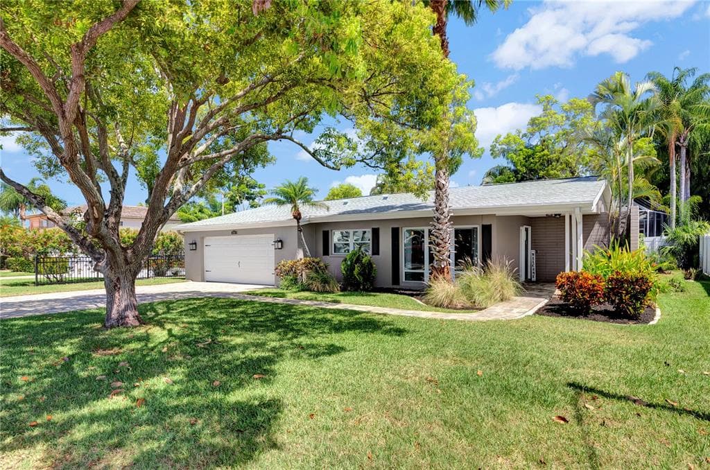 3981 MCKAY CREEK DRIVE LARGO, FL 33770