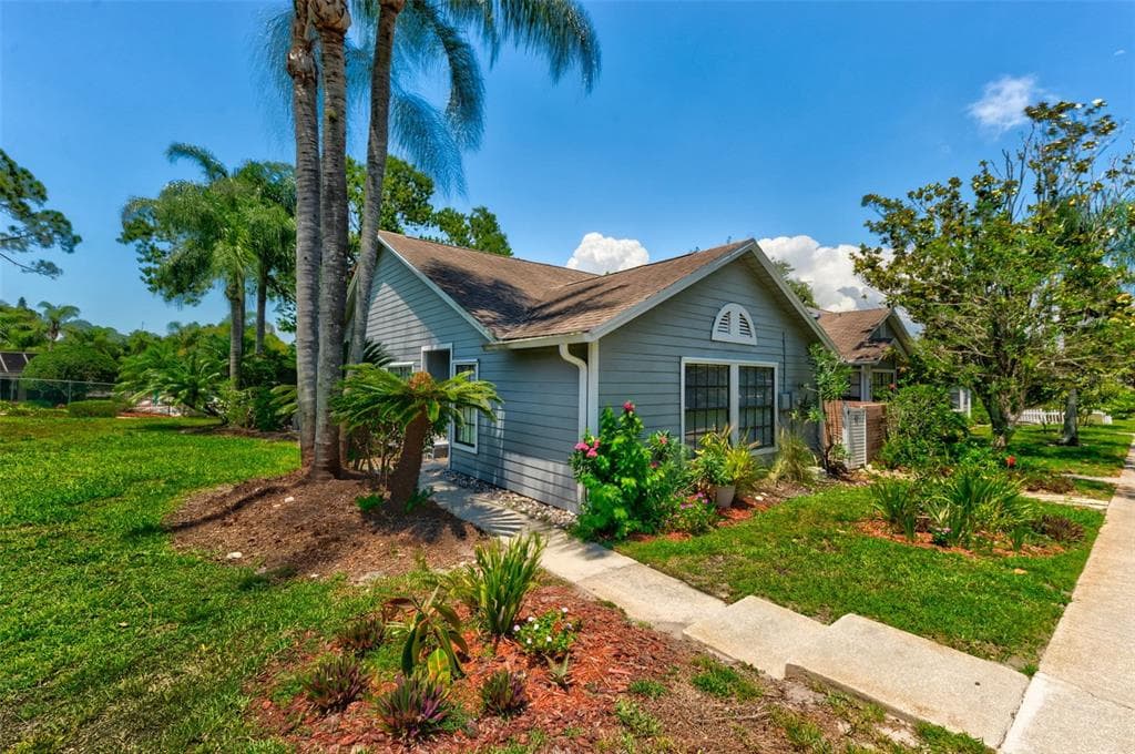 2499 BENTLEY DRIVE PALM HARBOR, FL 34684