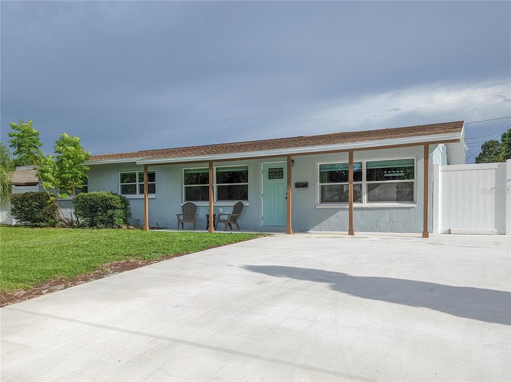 3920 WAHOO DRIVE SE ST PETERSBURG, FL 33705