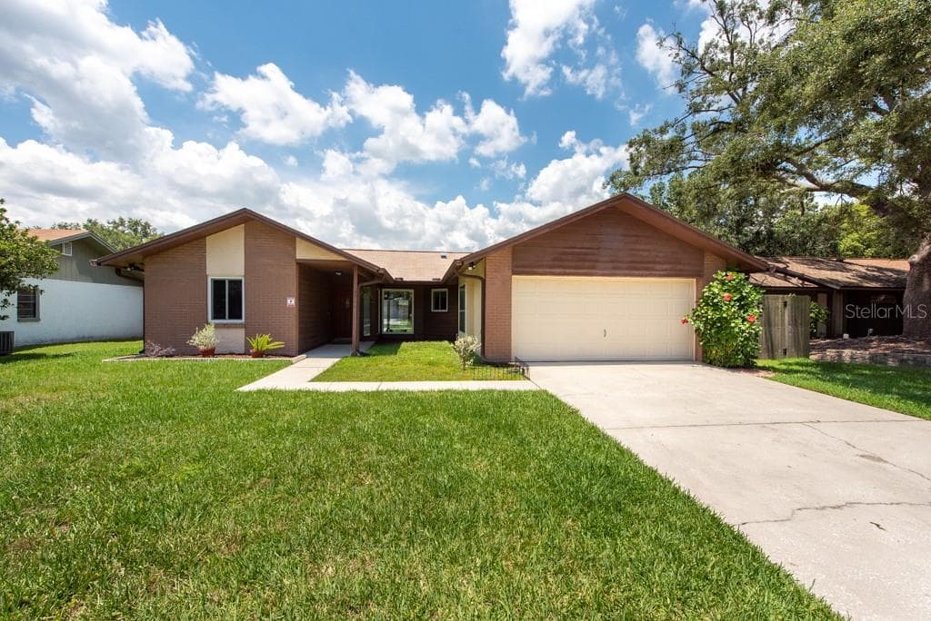 1708 DOVE FIELD PLACE BRANDON, FL 33510