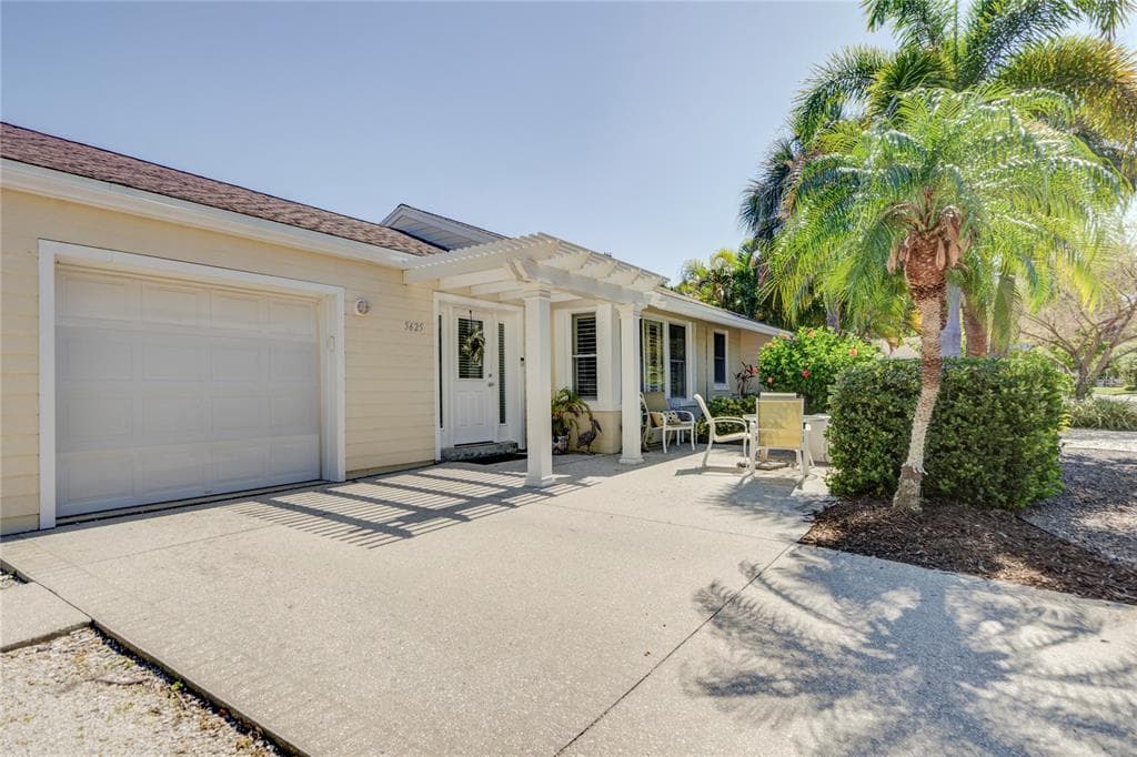 5625 29TH AVENUE S GULFPORT, FL 33707