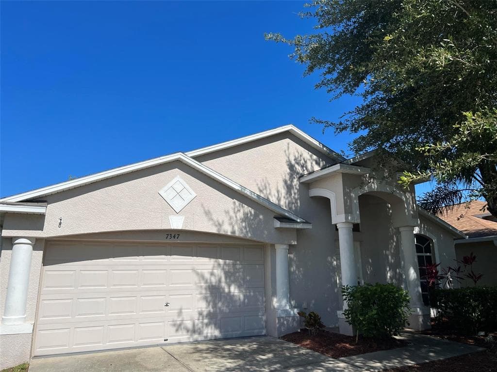 7347 PULTENEY DRIVE WESLEY CHAPEL, FL 33545