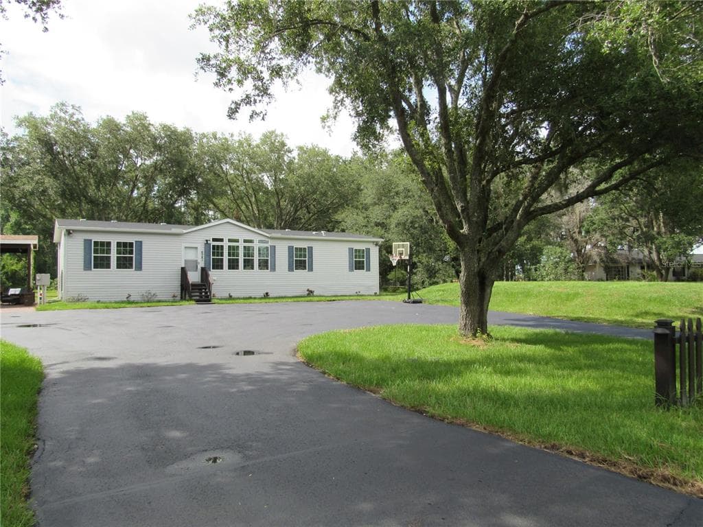 6041 OLD PASCO ROAD WESLEY CHAPEL, FL 33544