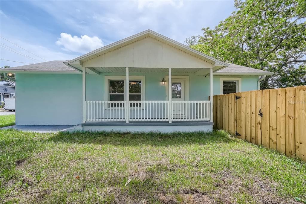 2615 E 12TH AVENUE TAMPA, FL 33605