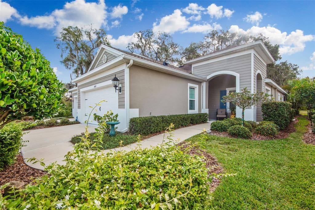13625 CIRCA CROSSING DRIVE LITHIA, FL 33547