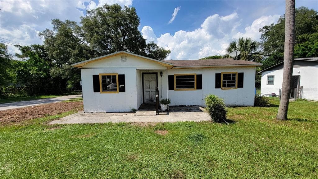 2102 E ANNIE STREET TAMPA, FL 33612