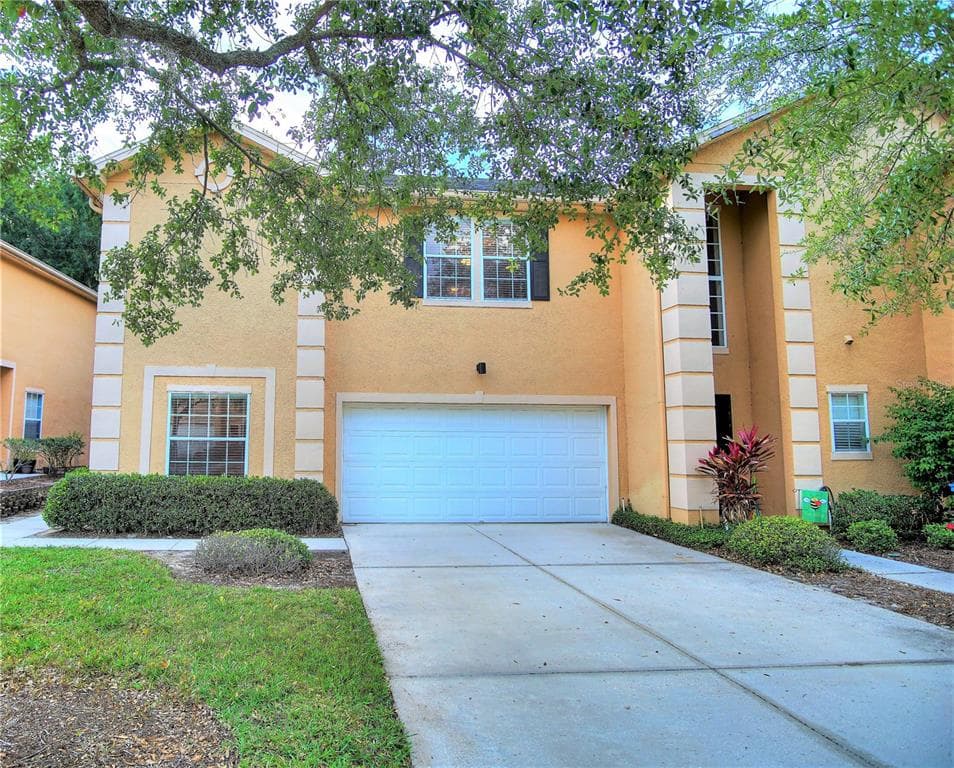 6212 ASHBURY PALMS DRIVE TAMPA, FL 33647