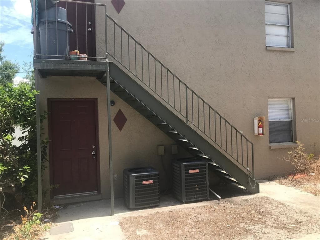 3716 W BAY AVENUE UNIT 101A TAMPA, FL 33611