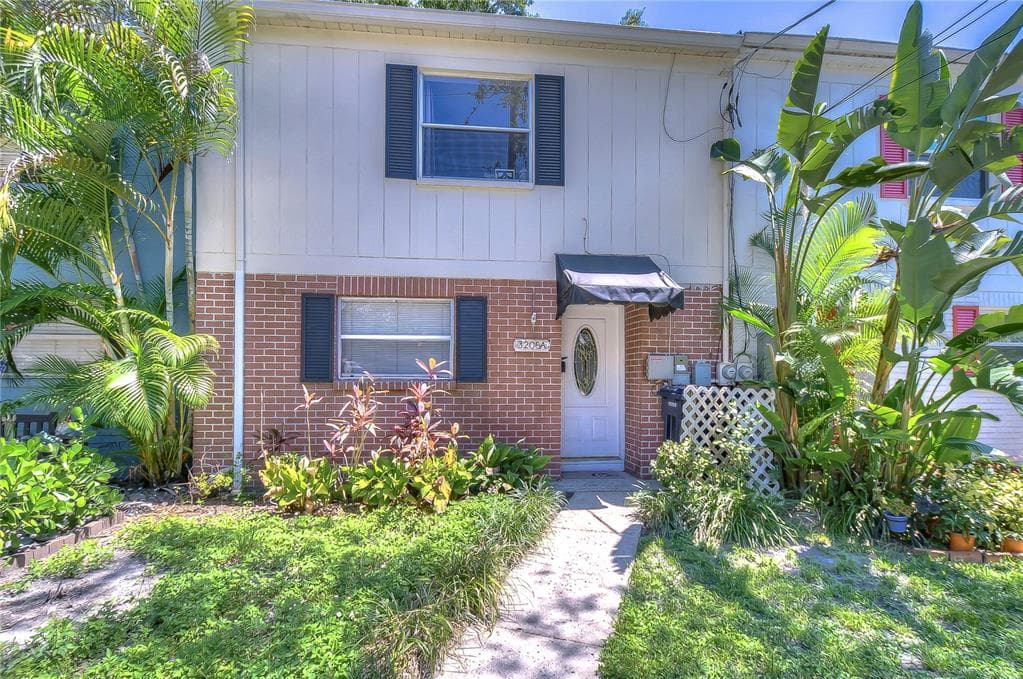 3206 W DE LEON STREET UNIT A