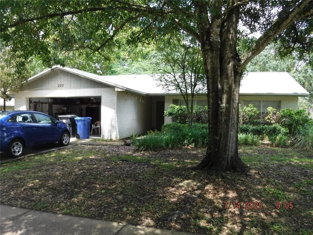 230 BALL PARK AVENUE SEFFNER, FL 33584