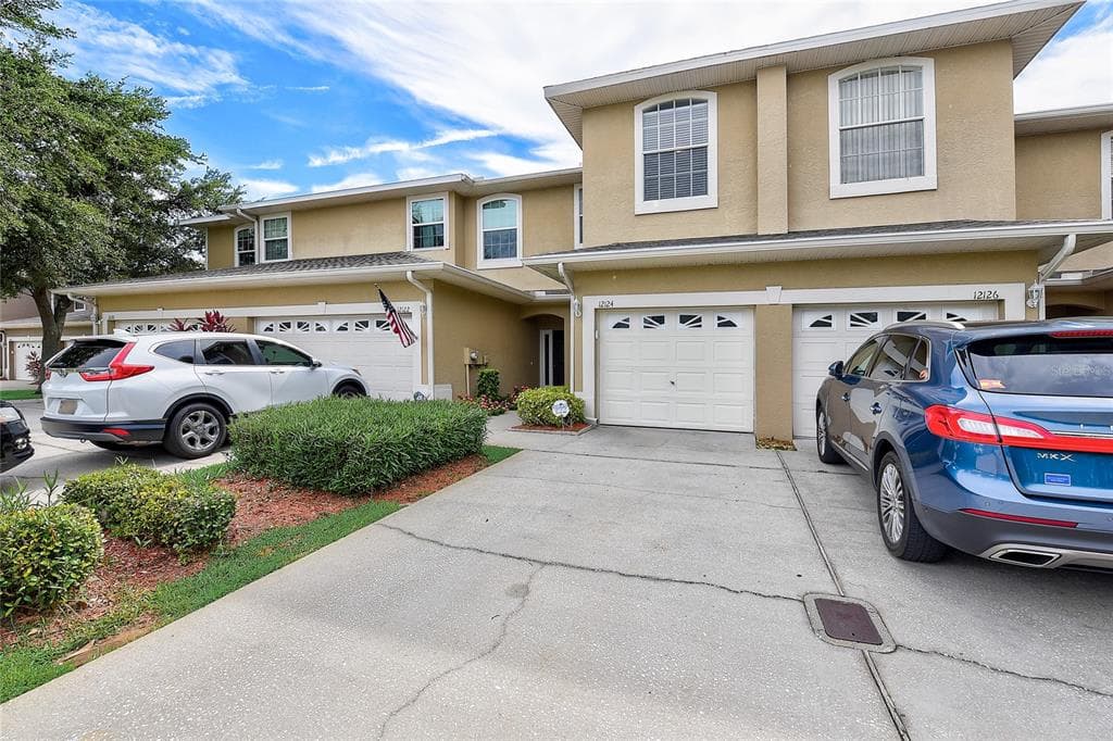 12124 LAKE ALLEN DRIVE LARGO, FL 33773
