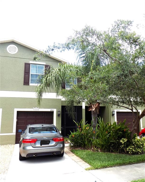 2811 LANTERN HILL AVENUE BRANDON, FL 33511