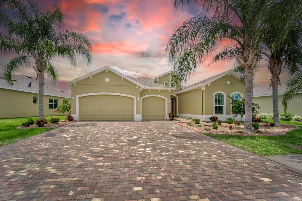 1717 PACIFIC DUNES DRIVE