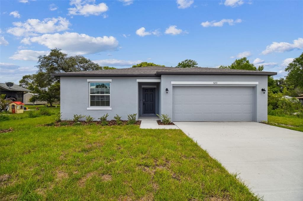 5453 COLCHESTER AVENUE SPRING HILL, FL 34608