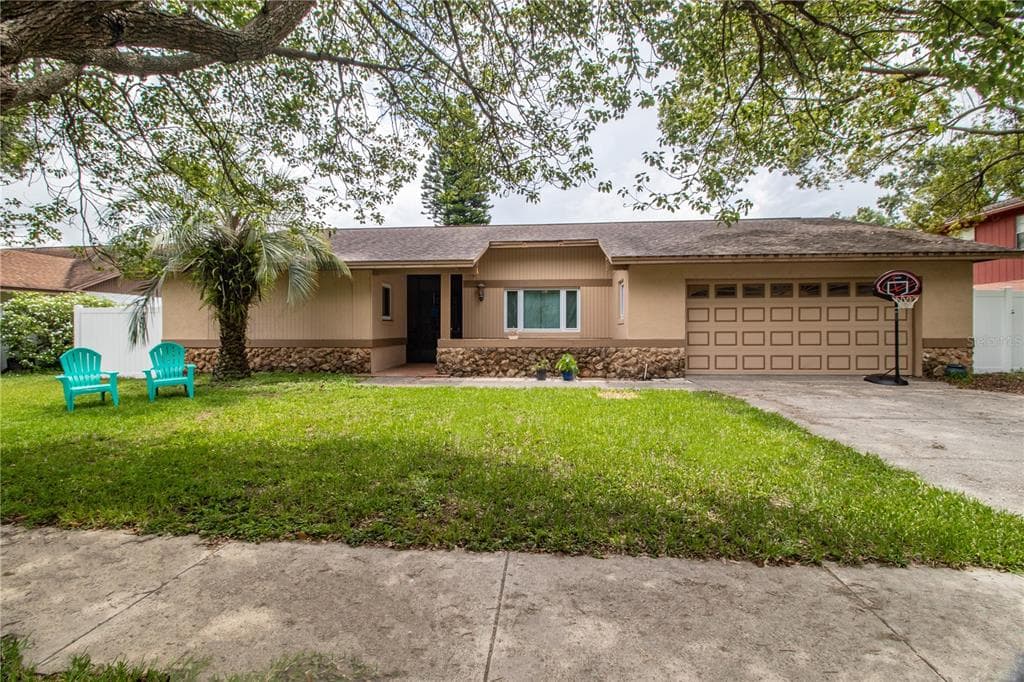 3103 BUTTERCUP STREET SEFFNER, FL 33584