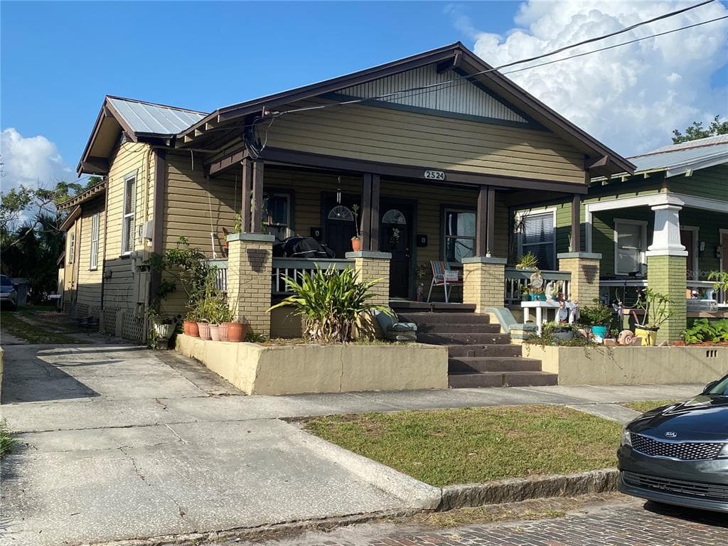 2524 W CHERRY STREET UNIT A & B TAMPA, FL 33607