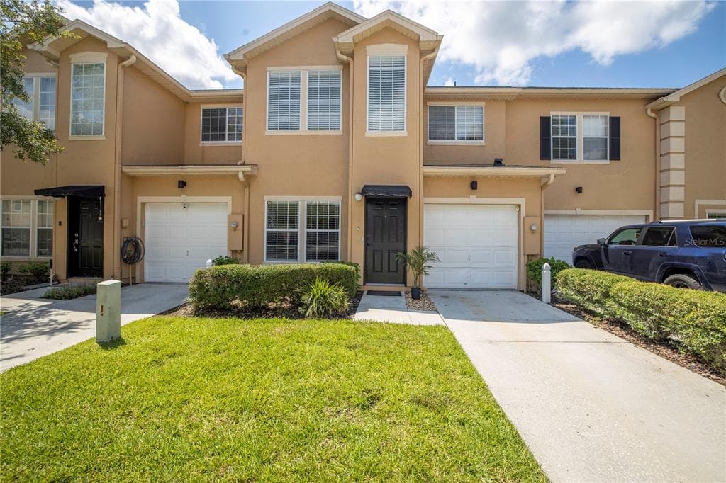 6267 ASHBURY PALMS DRIVE TAMPA, FL 33647