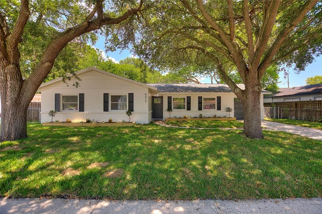 6415 TOWN N COUNTRY BOULEVARD TAMPA, FL 33615