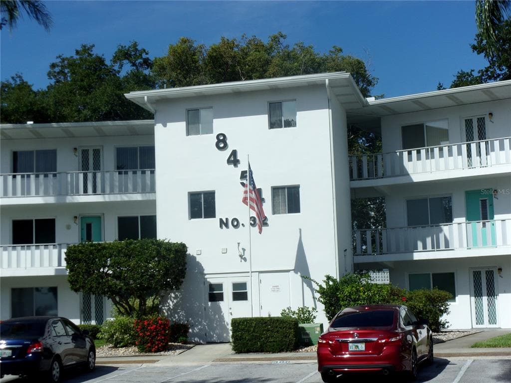 8454 111TH STREET UNIT 203