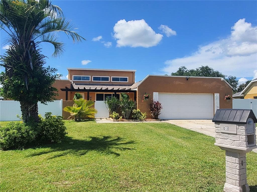171 IVY DR DRIVE