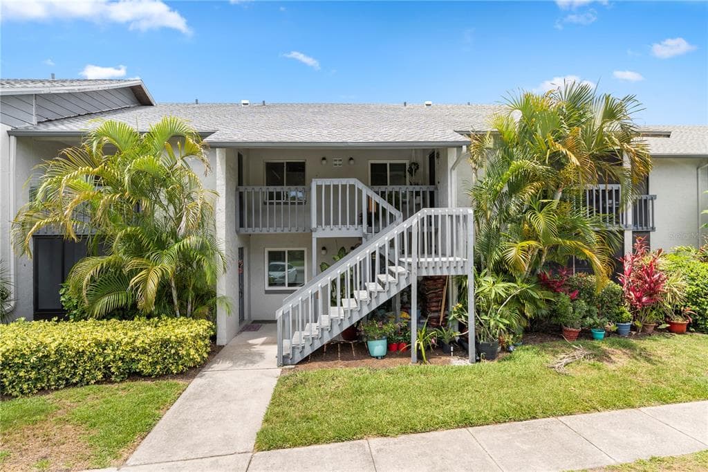 11201 122ND AVENUE UNIT 136 LARGO, FL 33778