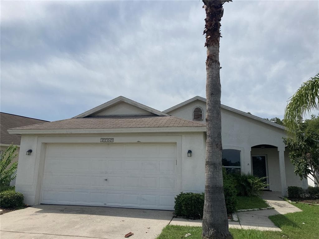 31349 WRENCREST DRIVE WESLEY CHAPEL, FL 33543