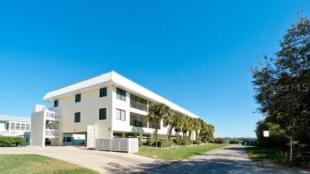 601 GULF DRIVE N UNIT 212 BRADENTON BEACH, FL 34217