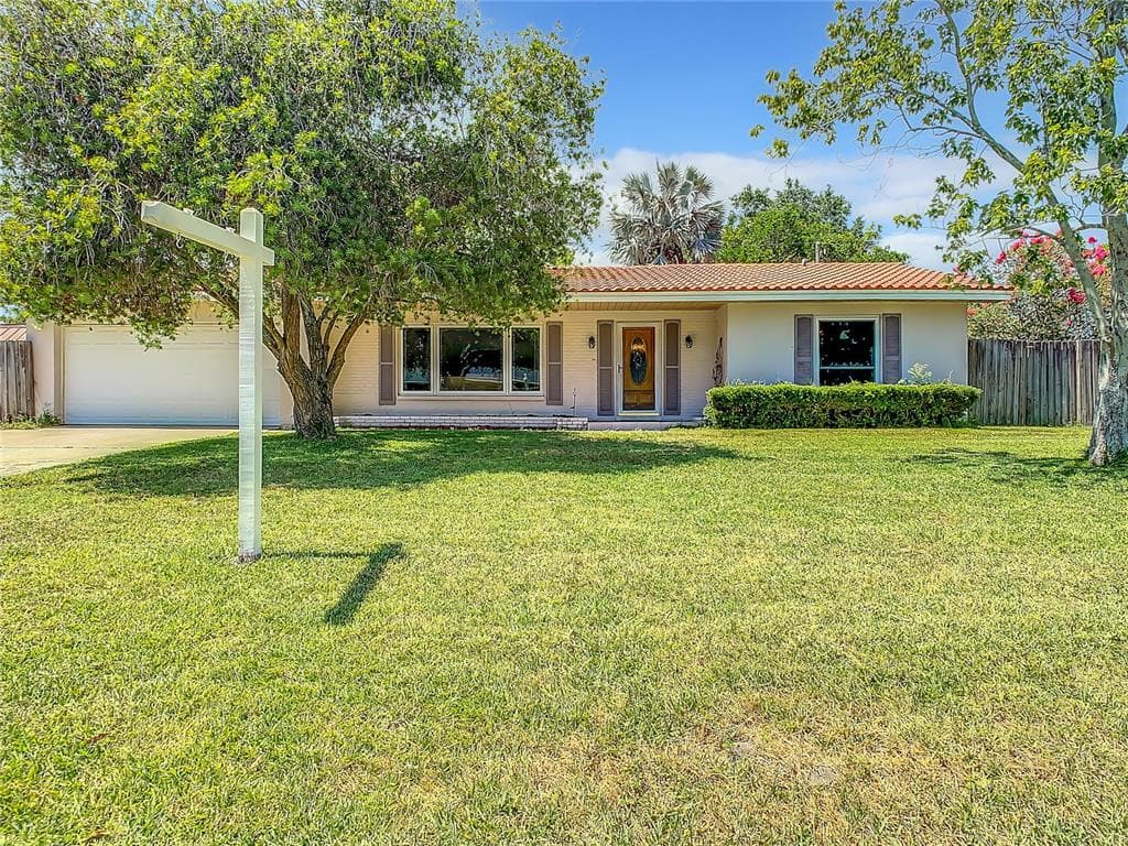 1808 FOX CIRCLE CLEARWATER, FL 33764