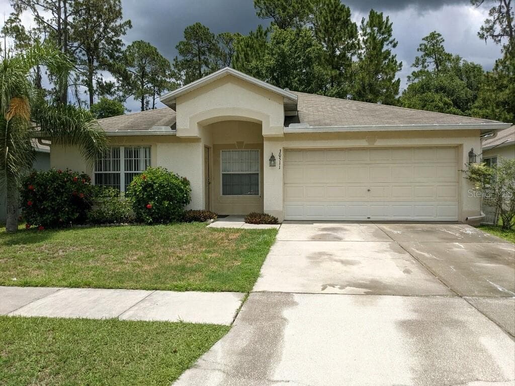 30511 MIDTOWN COURT WESLEY CHAPEL, FL 33545