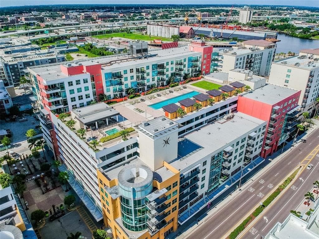 1208 E KENNEDY BOULEVARD UNIT 830 TAMPA, FL 33602