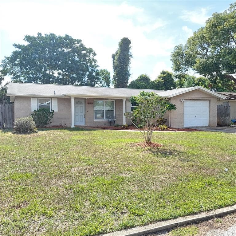 10835 OAKDALE AVENUE PORT RICHEY, FL 34668