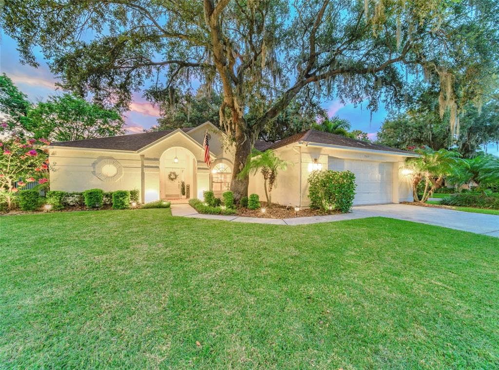 3601 TREELINE DRIVE VALRICO, FL 33596