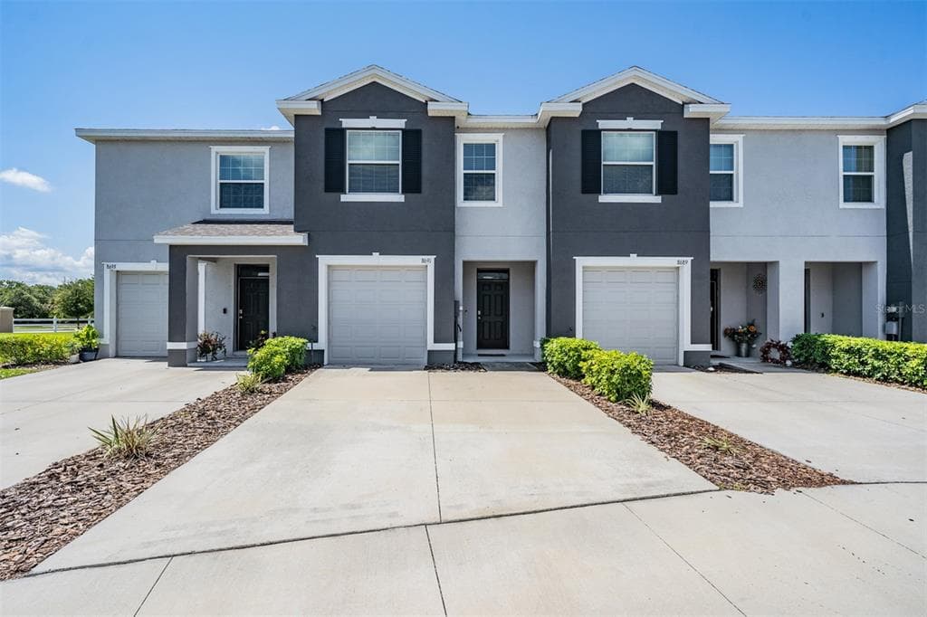 8691 FALLING BLUE PLACE RIVERVIEW, FL 33578