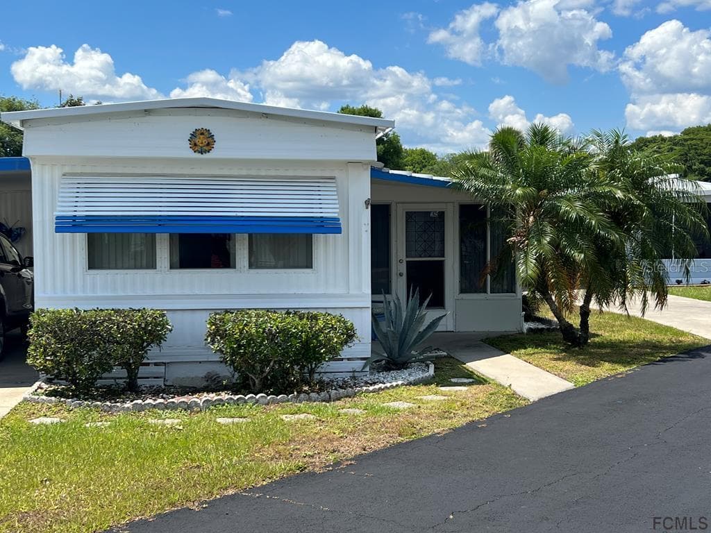 224 RUE DE PARESSE TAVARES, FL 32778