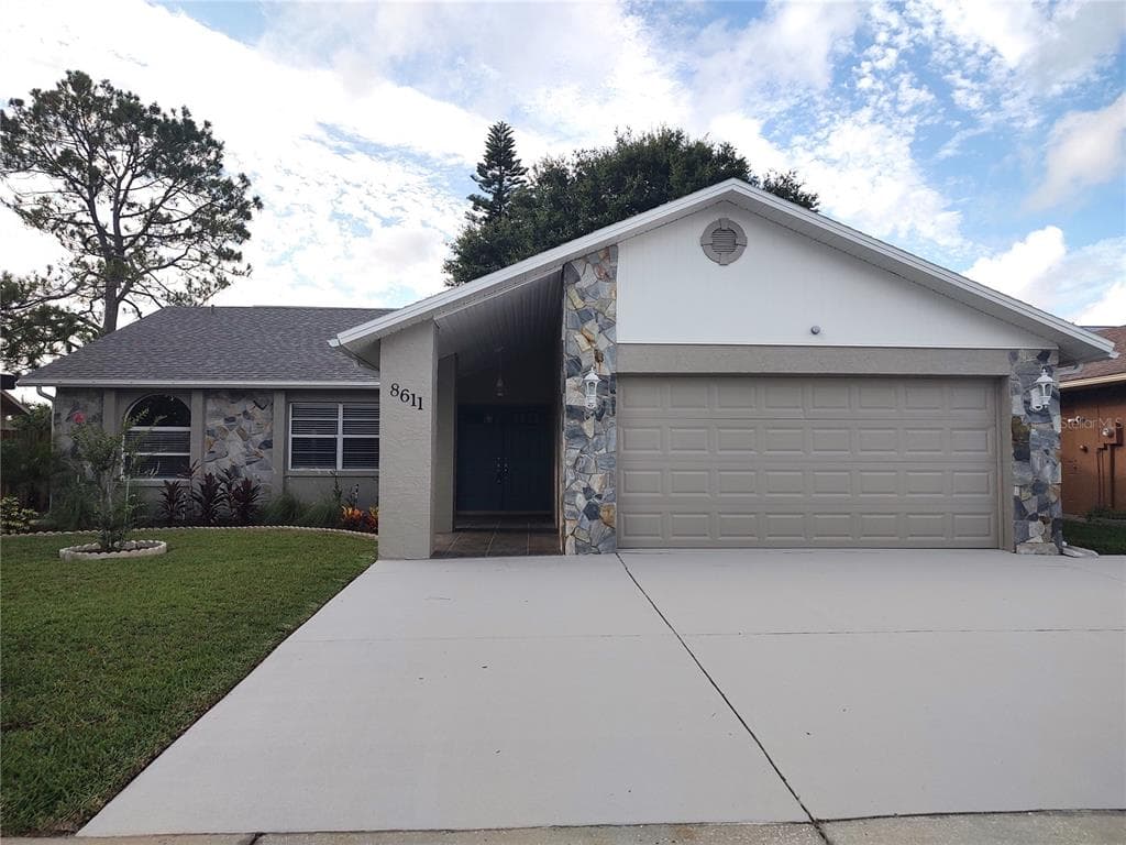 8611 HUNTSMAN LANE PORT RICHEY, FL 34668