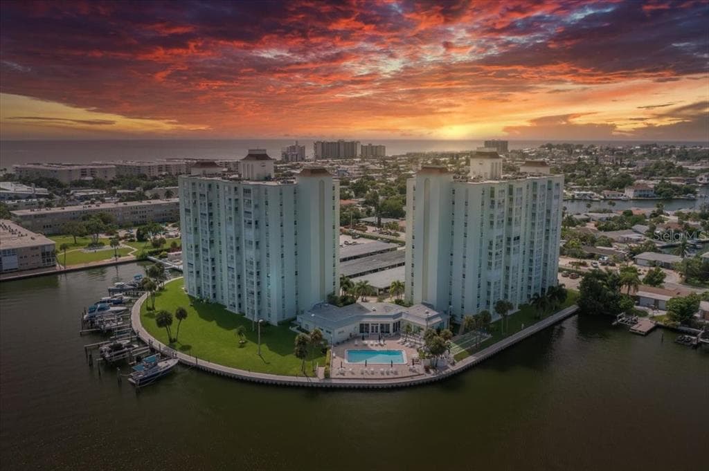 400 64TH AVENUE UNIT 706 ST PETE BEACH, FL 33706