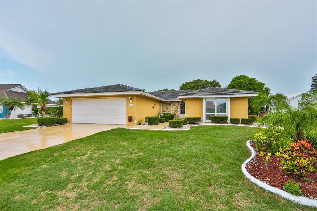 703 ELKHORN ROAD SUN CITY CENTER, FL 33573