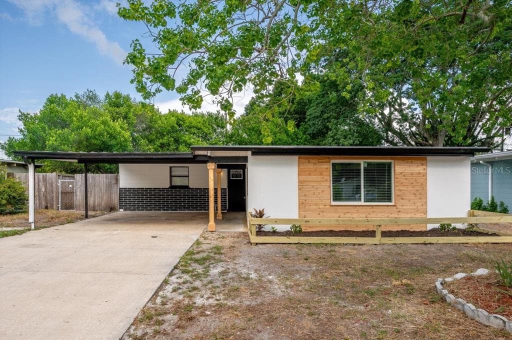 1506 MURRAY AVENUE CLEARWATER, FL 33755