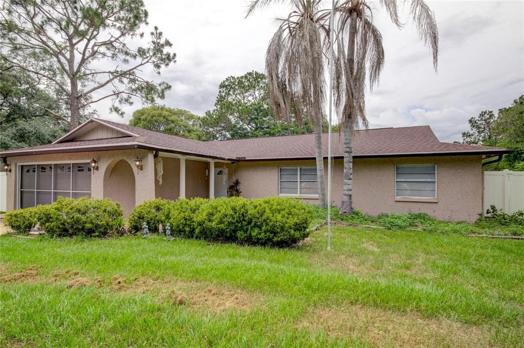 7489 GATES CIRCLE SPRING HILL, FL 34606