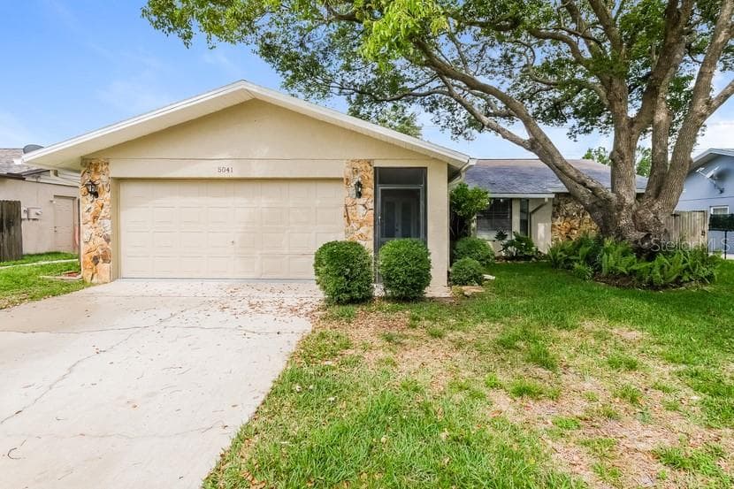 5041 CIRCUS LANE NEW PORT RICHEY, FL 34653