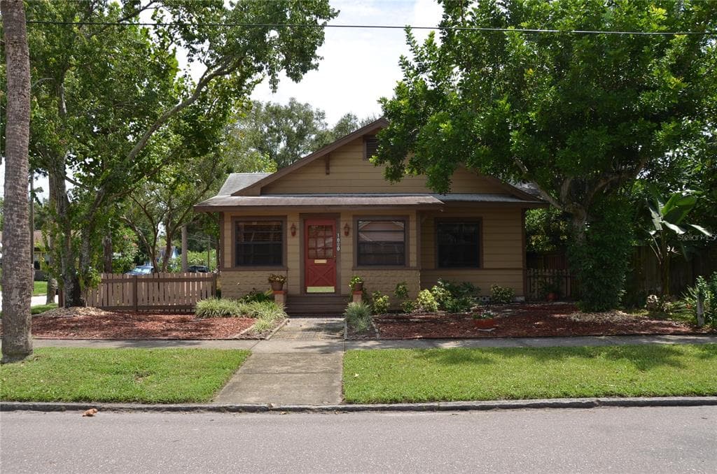 1000 21ST AVENUE N ST PETERSBURG, FL 33704