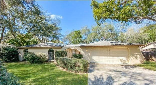 8499 VICKSBURG ROAD SPRING HILL, FL 34608