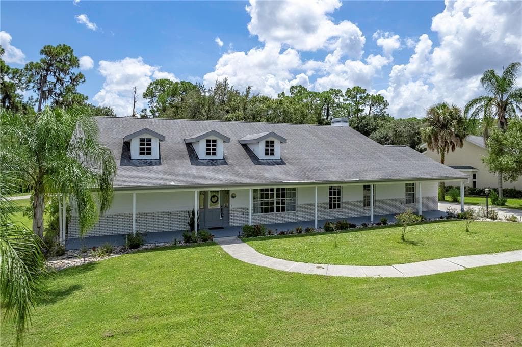 303 MILL RUN E BRADENTON, FL 34212