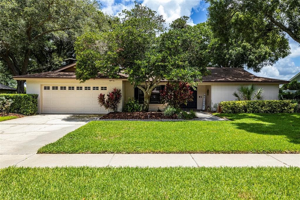 4305 NORTHPARK DRIVE TAMPA, FL 33624